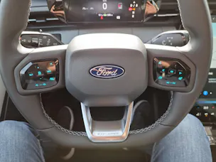 Ford Explorer Extended Range Premium AWD