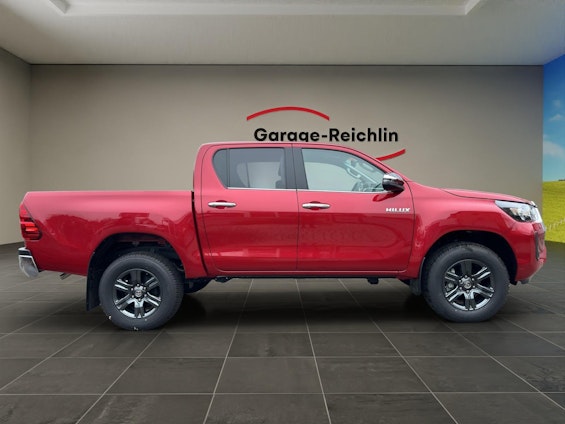 Vehicle image 5 Vehicle image 5