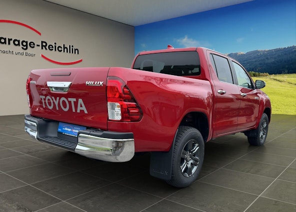 Vehicle image 4 Vehicle image 4