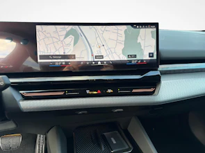 Fahrzeugbild BMW 520d xDrive Touring