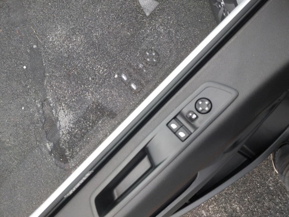 Vehicle image 11 Vehicle image 11