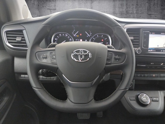 Vehicle image 12 Vehicle image 12