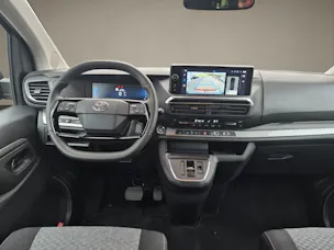 Toyota PROACE Verso L2 2.0 D Trend