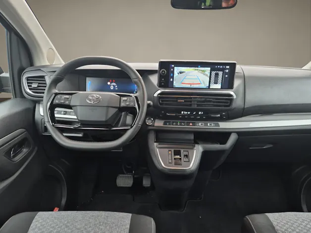 Toyota PROACE Verso L2 2.0 D Trend