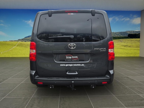 Vehicle image 3 Vehicle image 3