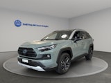 First vehicle image
