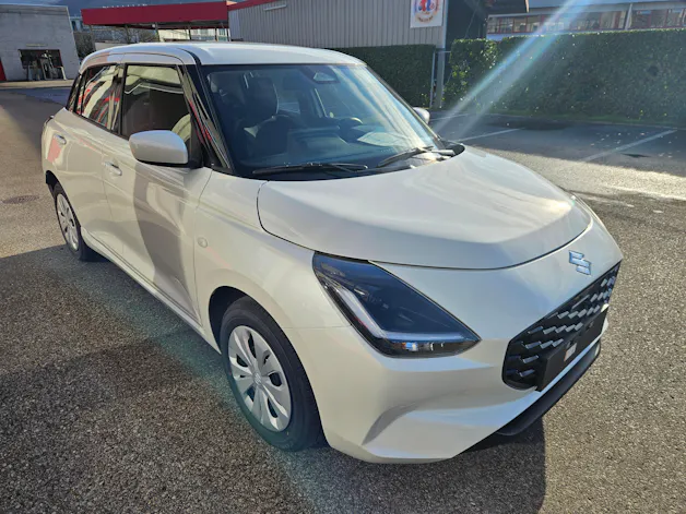 Suzuki Swift 1.2 Unico Hybrid MY24