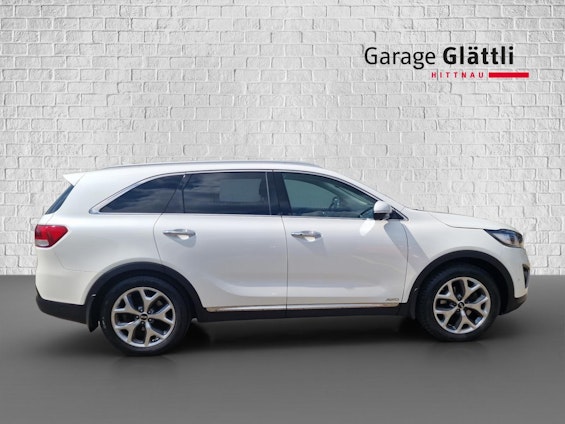 Vehicle image 16 Vehicle image 16