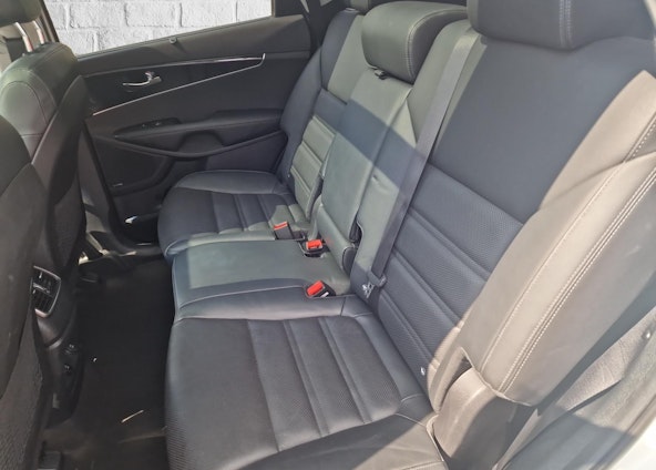 Vehicle image 8 Vehicle image 8