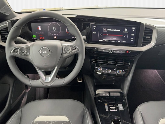 Vehicle image 6 Vehicle image 6