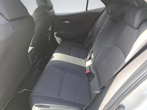 Vehicle image 14 Vehicle image 14