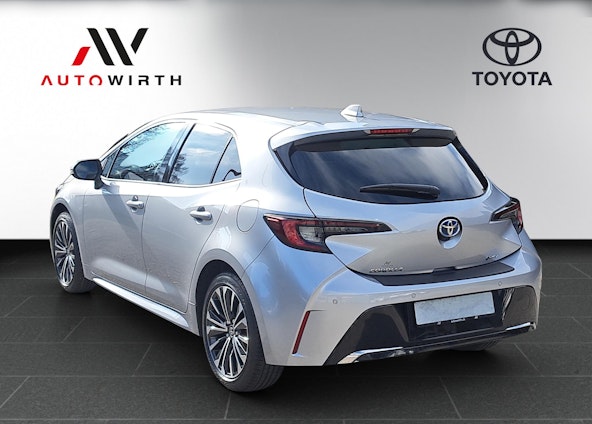 Vehicle image 6 Vehicle image 6