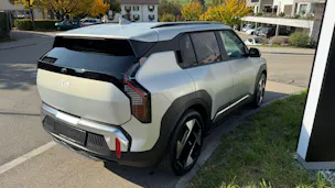 Kia EV3 81 kWh Earth+