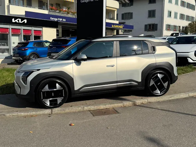 Kia EV3 81 kWh Earth+