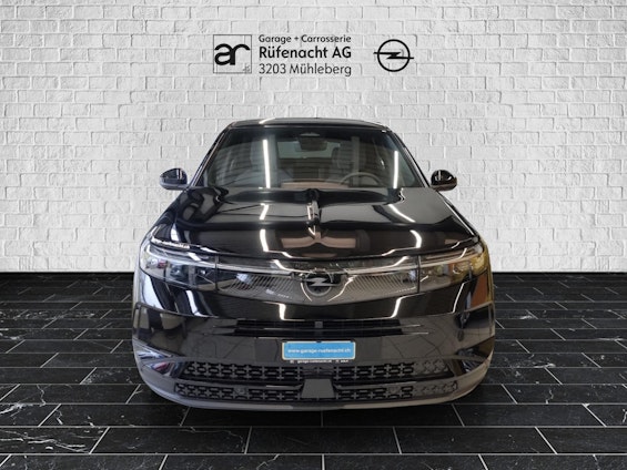 Vehicle image 2 Vehicle image 2