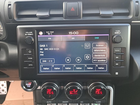 Vehicle image 13 Vehicle image 13