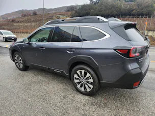 Subaru Outback 2.5i 30th Anniversary Edition