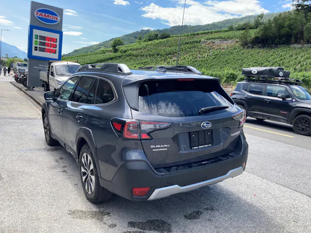 Subaru Outback 2.5i 30th Anniversary Edition