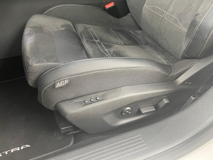 Vehicle image OPEL ASTRA