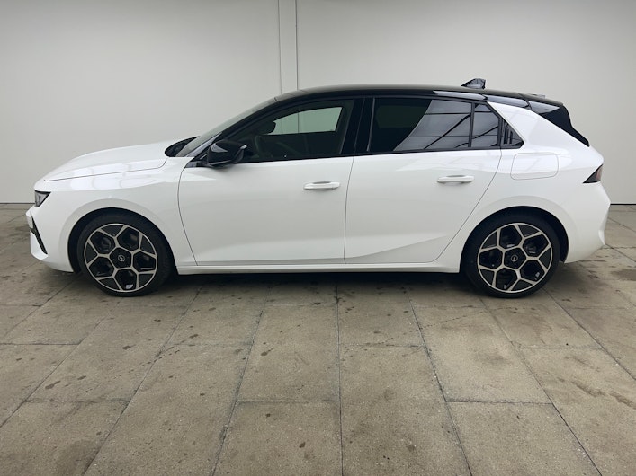 Vehicle image OPEL ASTRA