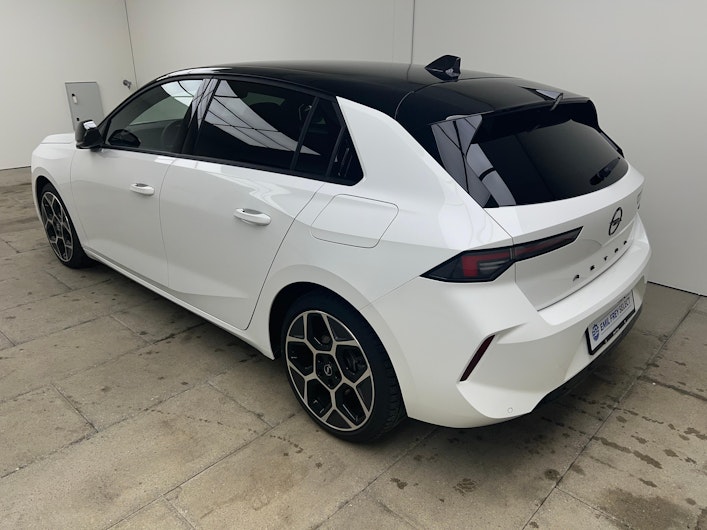 Vehicle image OPEL ASTRA