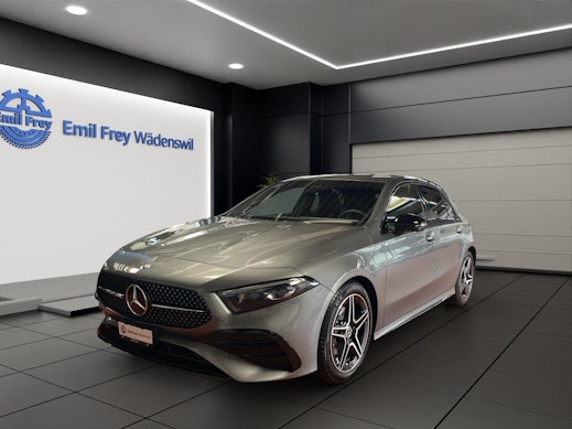 MERCEDES-BENZ A 200 Night Star AMG Line 0