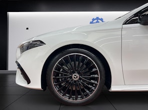 Vehicle image MERCEDES-BENZ A 220 4MATIC AMG Line