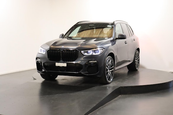 BMW X5 M50i xDrive 0