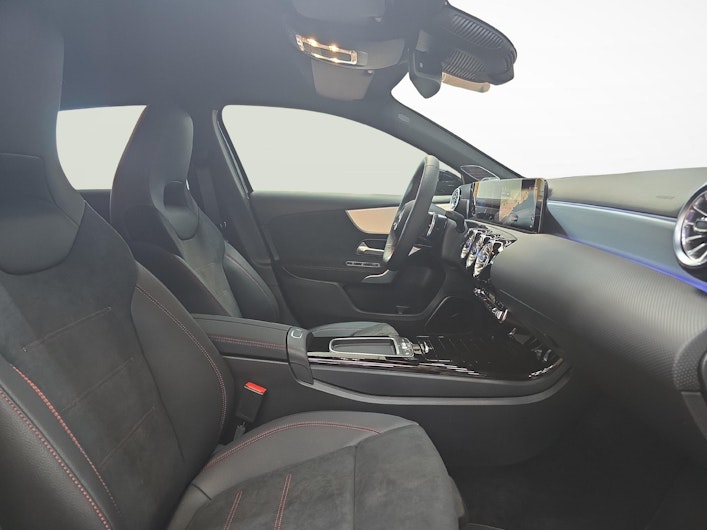 Fahrzeugbild MERCEDES-BENZ A 220