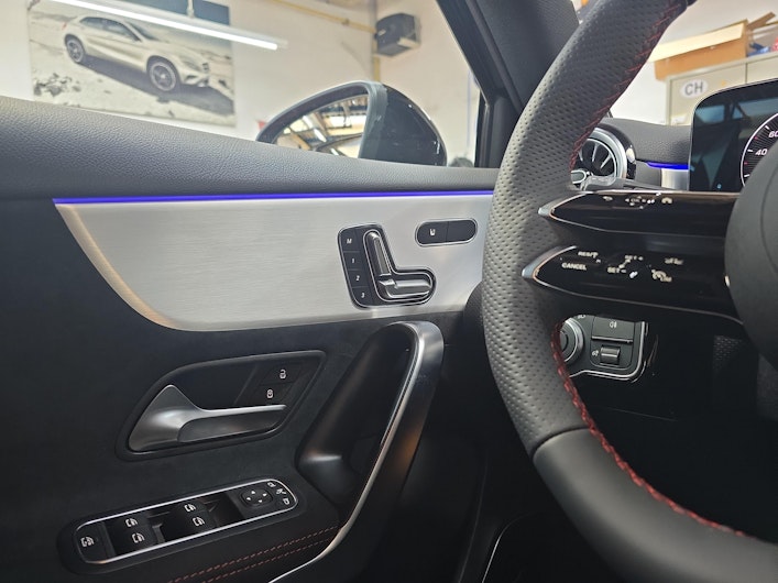 Fahrzeugbild MERCEDES-BENZ A 220