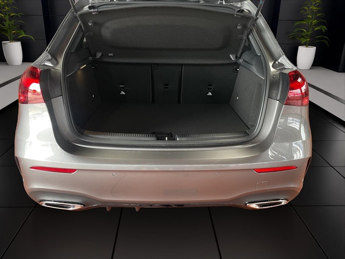 Vehicle image MERCEDES-BENZ A 250