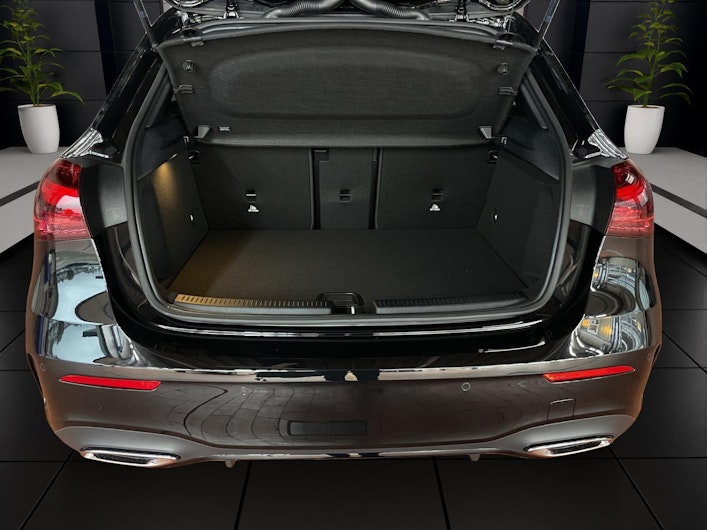 Vehicle image MERCEDES-BENZ A 250