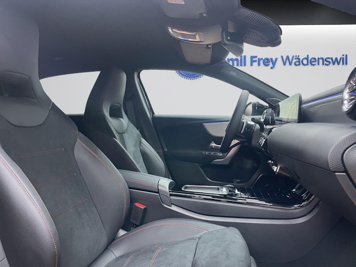 Vehicle image MERCEDES-BENZ A 250