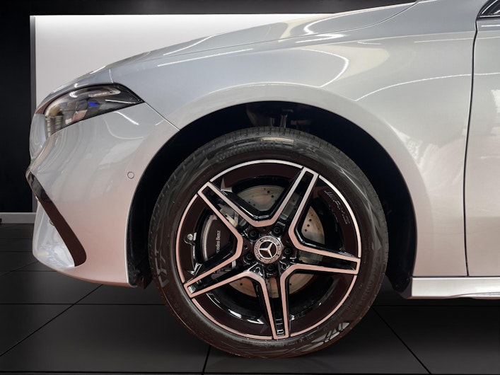 Vehicle image MERCEDES-BENZ A 250