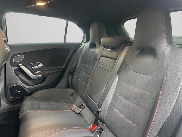 Vehicle image MERCEDES-BENZ A 250