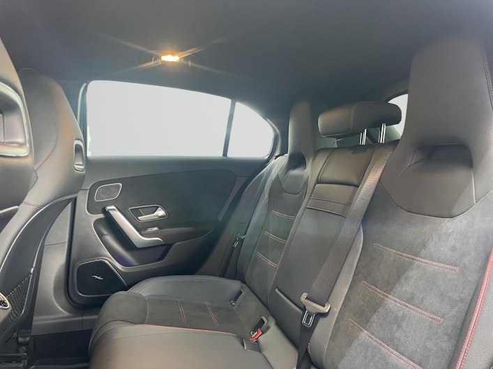 Vehicle image MERCEDES-BENZ A 250