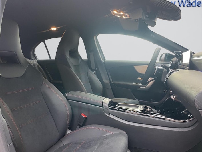 Vehicle image MERCEDES-BENZ A 250