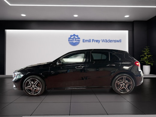 MERCEDES-BENZ A 250 e EQ Star AMG Line 3
