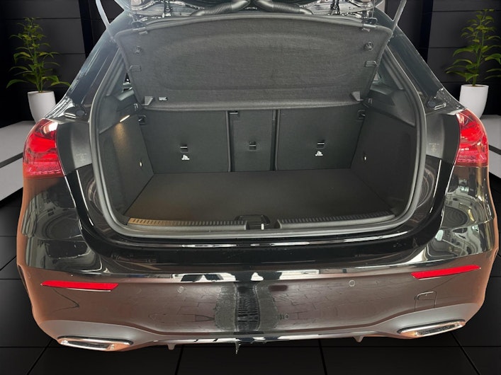 Vehicle image MERCEDES-BENZ A 250