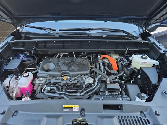 Vehicle image 17 Vehicle image 17