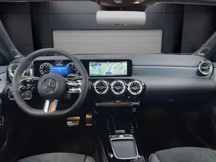Mercedes-Benz A 250 e EQ Star AMG Line