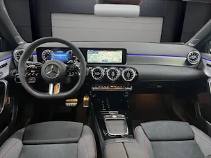 Mercedes-Benz A 250 e EQ Star AMG Line