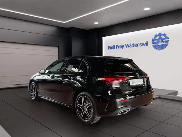 Mercedes-Benz A 250 e EQ Star AMG Line