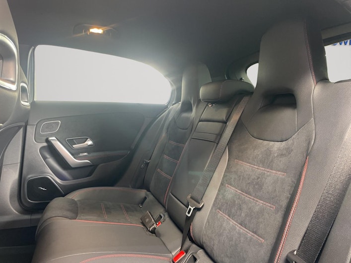 Vehicle image MERCEDES-BENZ A 250