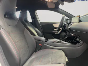 Mercedes-Benz A 250 e EQ Star AMG Line
