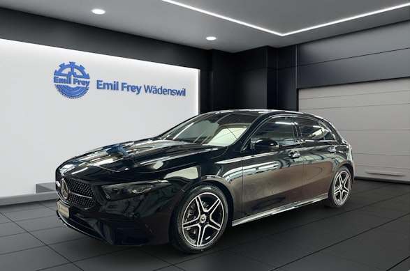 MERCEDES-BENZ A 200 Night Star AMG Line 0 MERCEDES-BENZ A 200 Night Star AMG Line 0