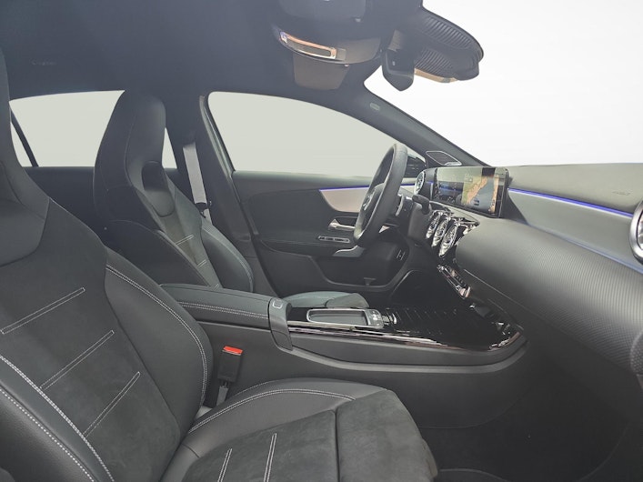 image du véhicule MERCEDES-BENZ A 250