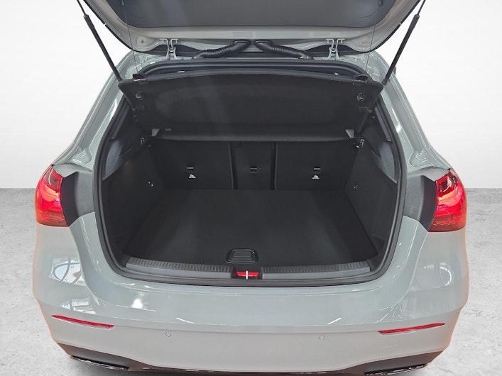 image du véhicule MERCEDES-BENZ A 250