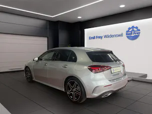 Mercedes-Benz A 220 4MATIC AMG Line