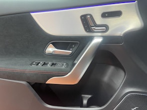 Vehicle image MERCEDES-BENZ A 220 AMG Line 4m